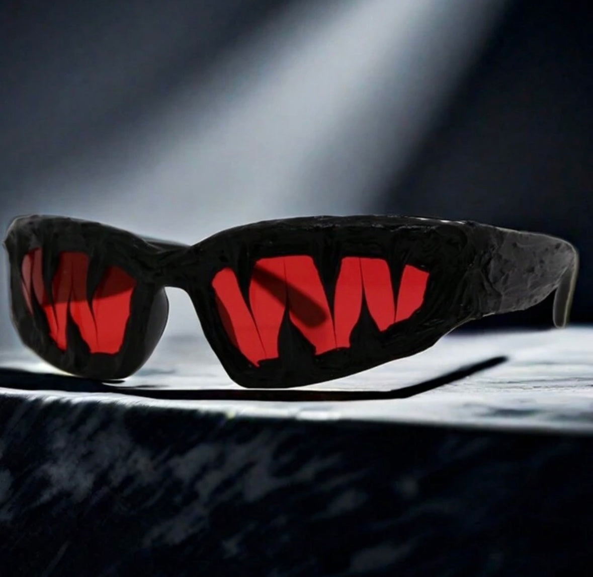 Venom shades