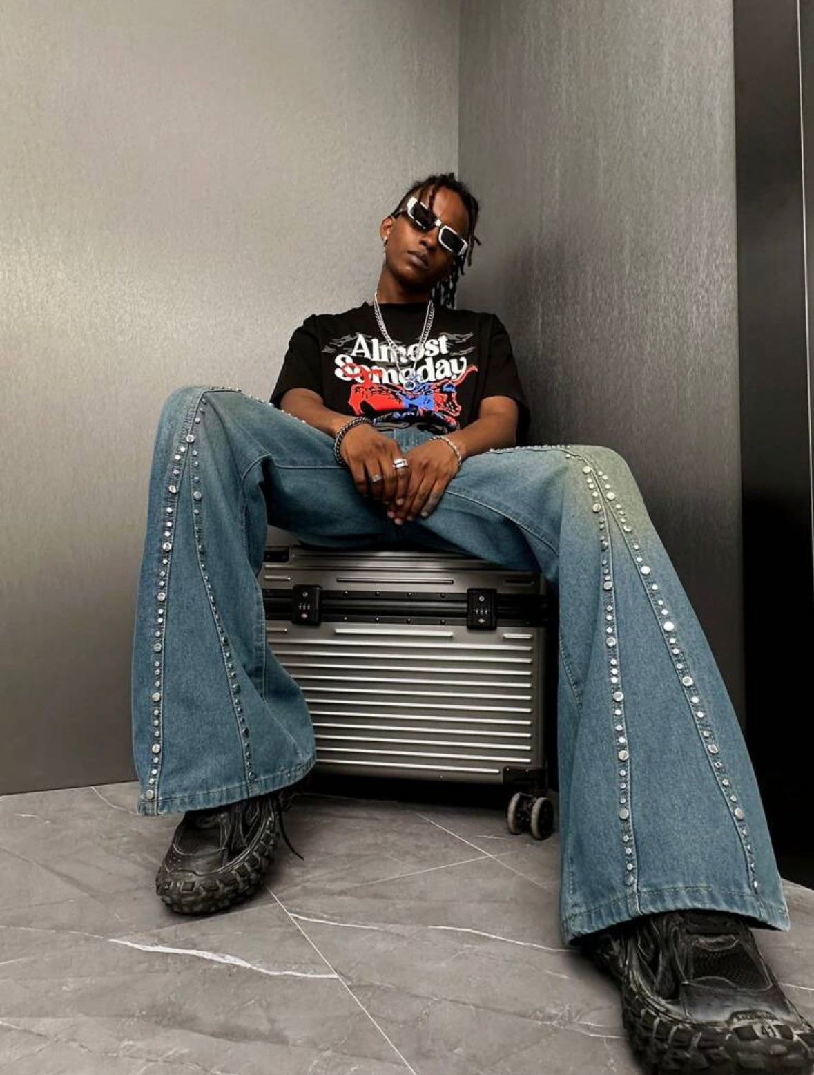 Rhinestone Wide Leg Jeans